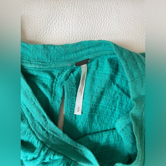 Free People Right On Time Tiered Tunic Top Green Cotton Size Small Oversized - Picture 4 of 7